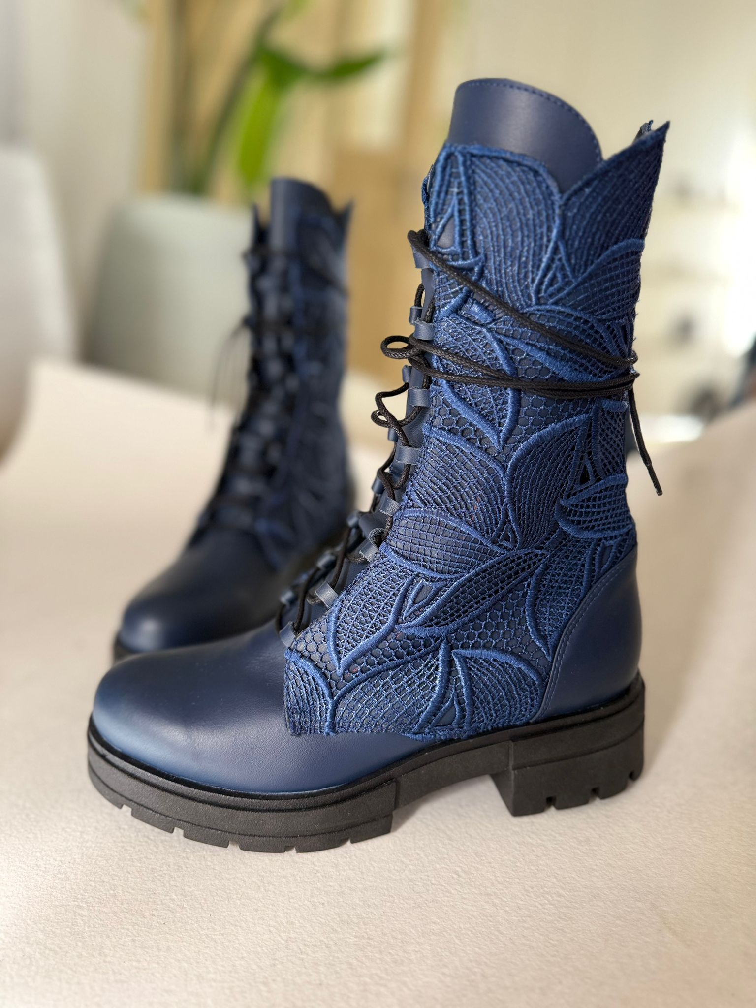 WhatsApp Image 2025-10-31 at 12.04.09 Garage dark - imagine 1