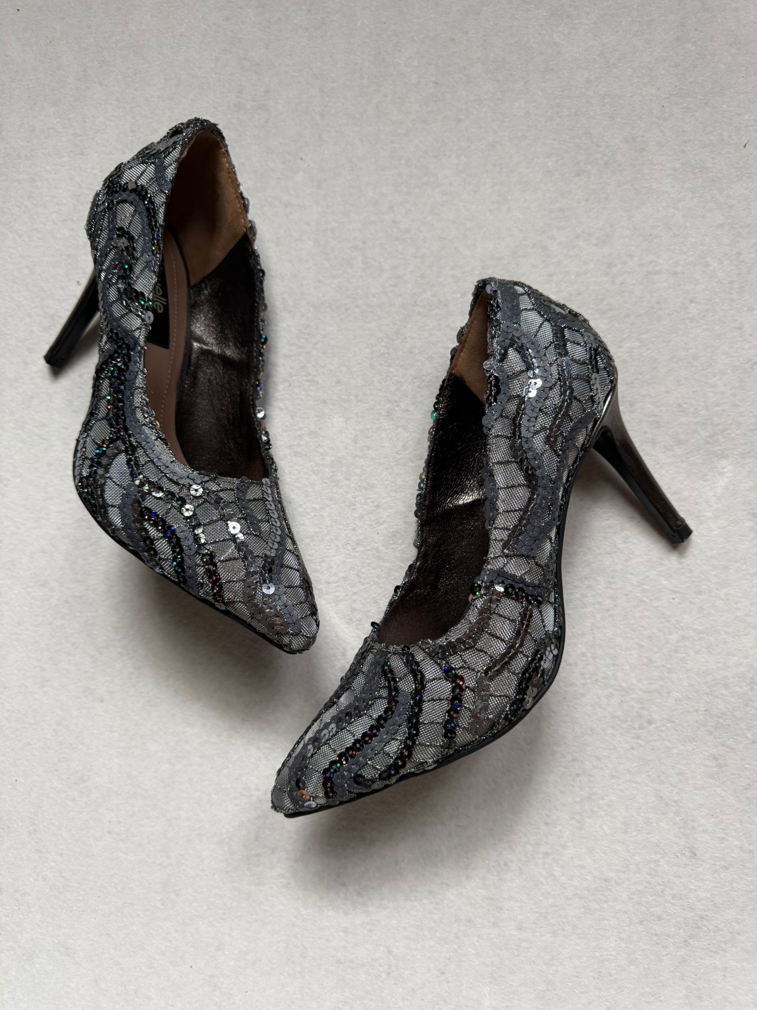 WhatsApp Image 2025-11-06 at 15.00.21 (1) Diamond - imagine 1